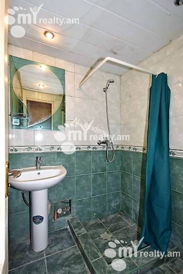 3 bedroom apartment for rent خیابان سایات نووآ, مرکز شهر ایروان, 133378