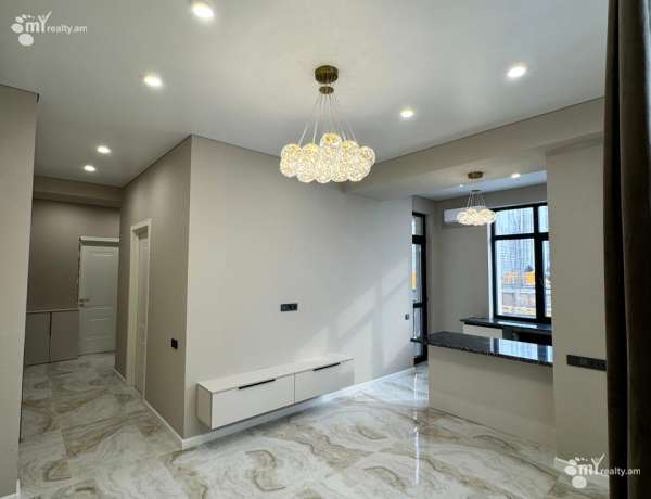 3-senyakanoc-bnakaran-vacharq-Yerevan-Center