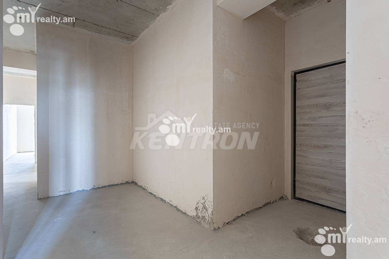 4 սենյականոց բնակարան  Գրիբոեդովի փող, Արաբկիր Երևան, 156578