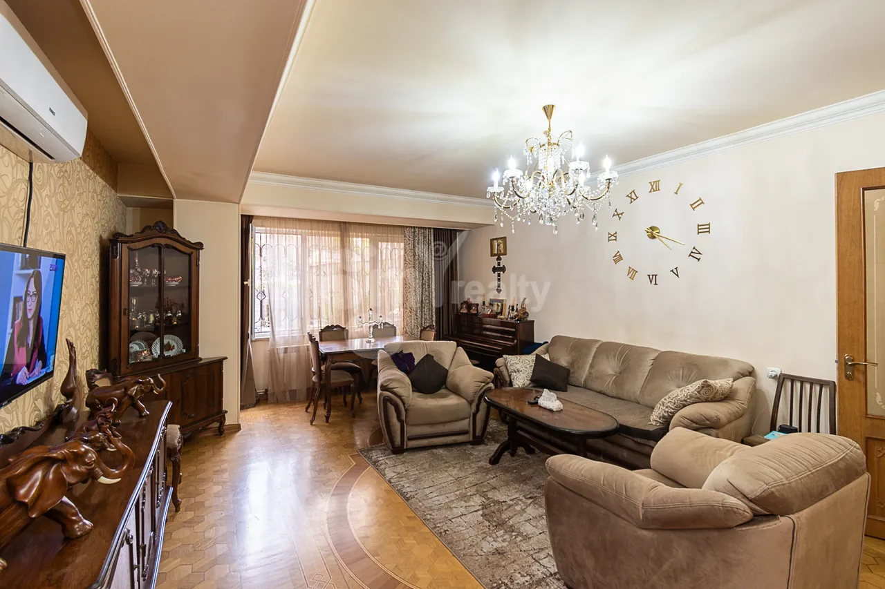 3 bedroom apartment for sale Vratsakan 4 alley, Arabkir Yerevan, 160351