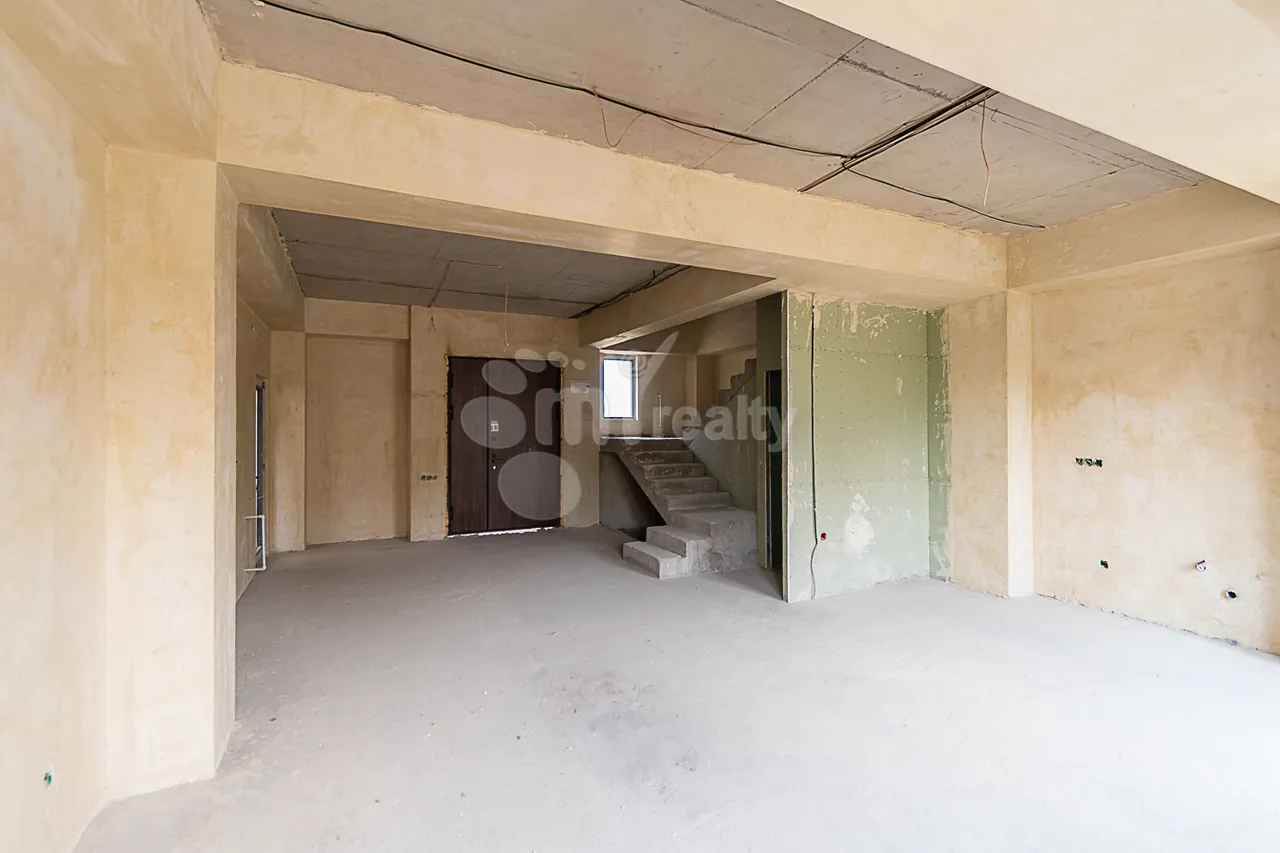 House for sale خیابان میکویان, داوتاشِن ایروان, 161535