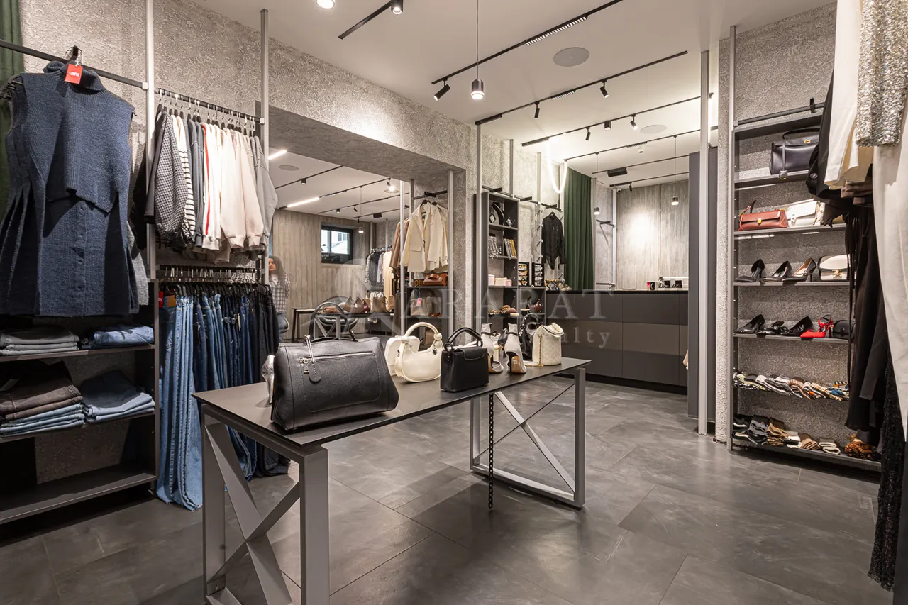 Commercial property for sale Pushkin St, Center Yerevan, 158221