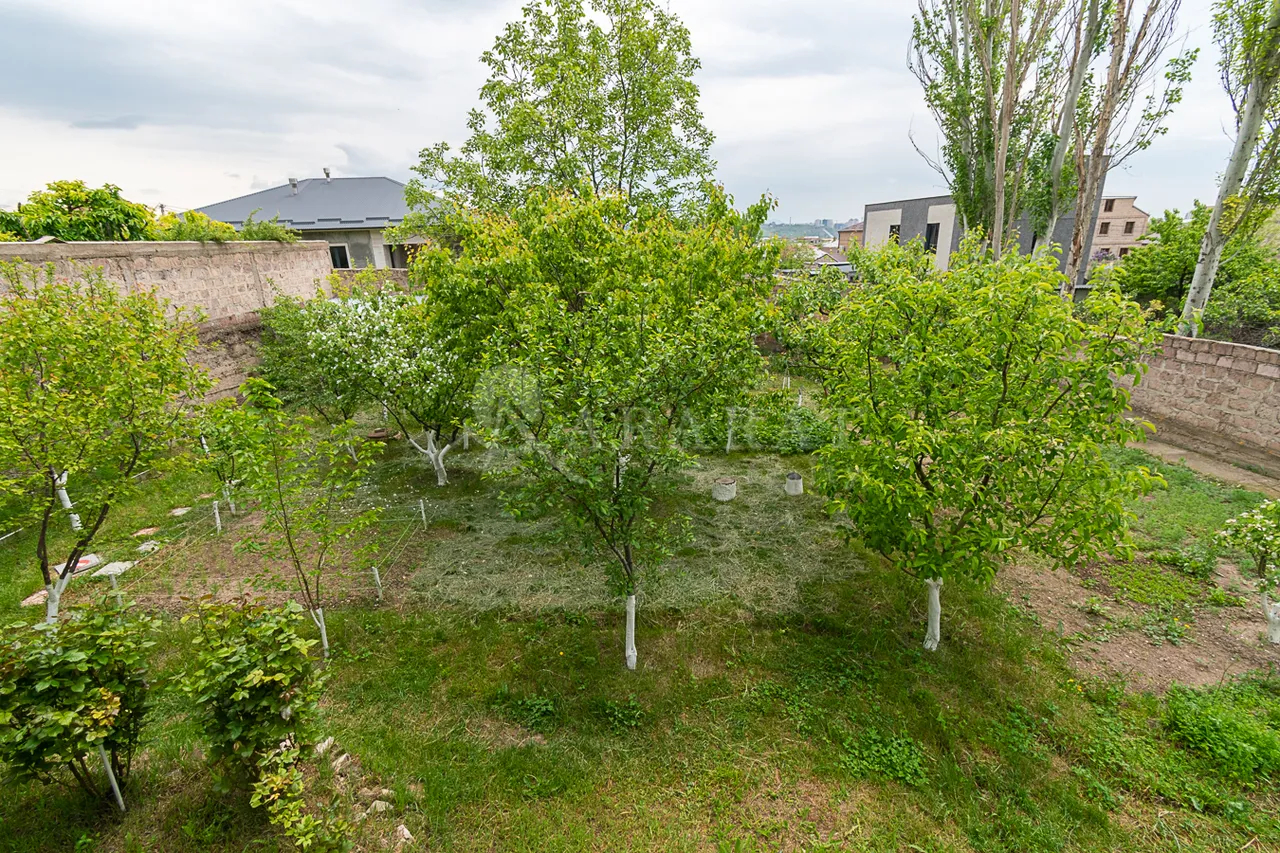 House for sale Zovuni dis, زوونی کوتایک, 160369