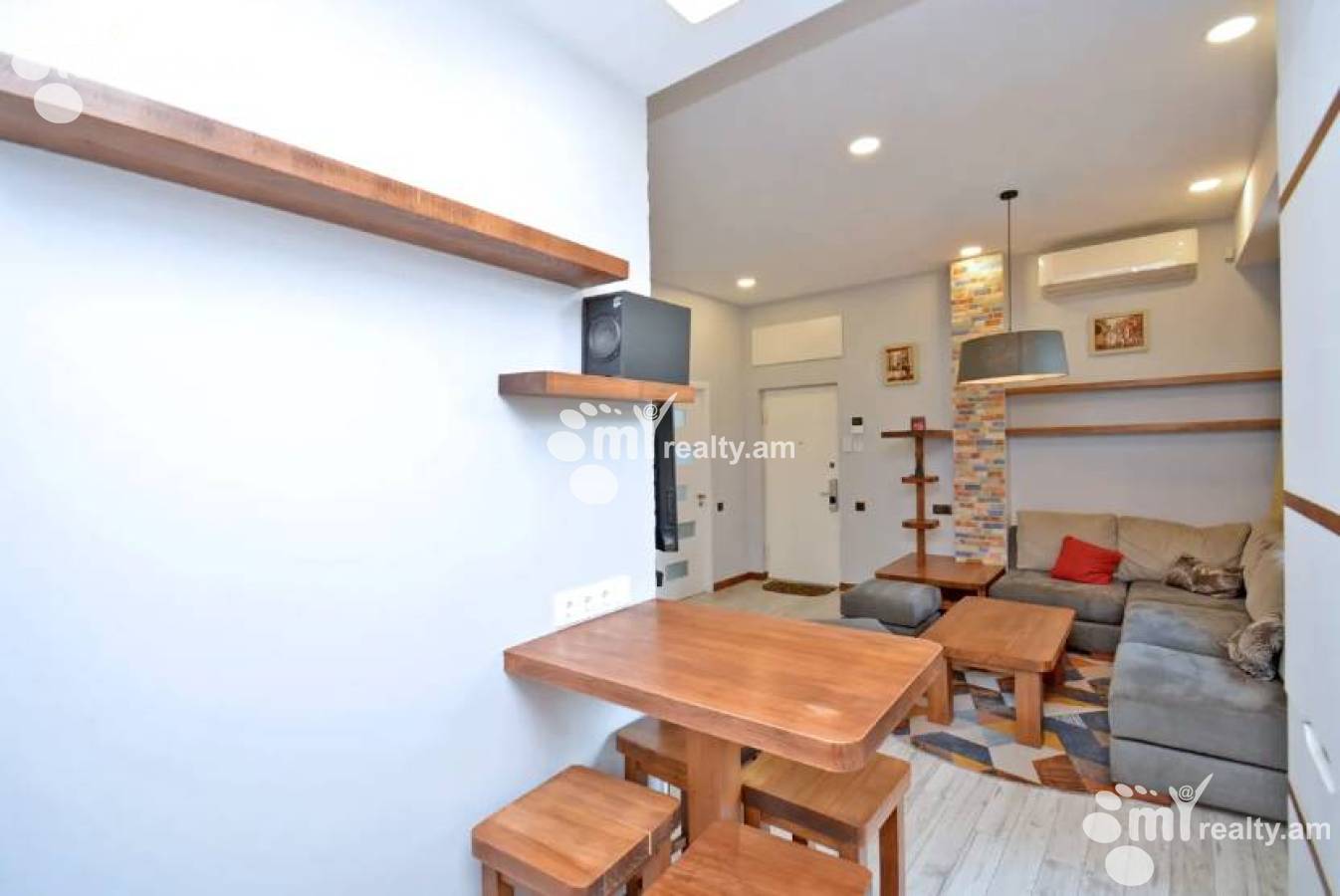 2 սենյականոց բնակարան վարձով Աղայան փող, Կենտրոն Երևան, 150503