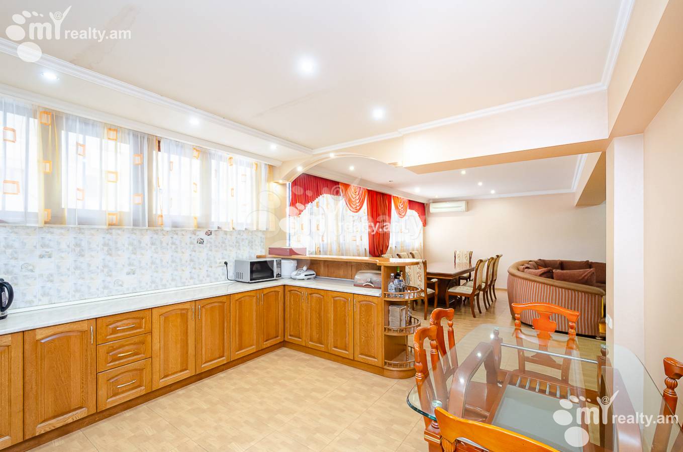 4 սենյականոց բնակարան  Օրբելի Եղբայրների փող, Արաբկիր Երևան, 144354