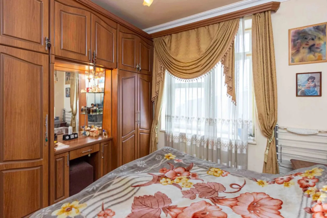 4 bedroom apartment for sale Leninakan St, Ajapnyak Yerevan, 160232