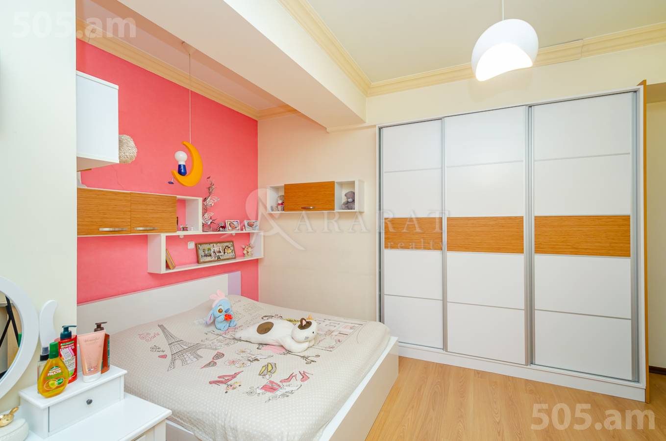 4 սենյականոց բնակարան  Կոմիտասի պող, Արաբկիր Երևան, 153116