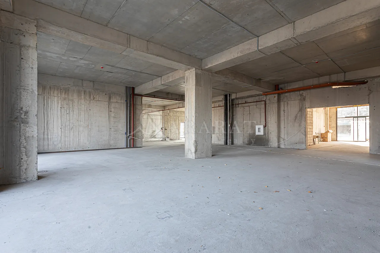 Commercial property for rent Paruyr Sevak  dis. 17 street, Avan Yerevan, 157738
