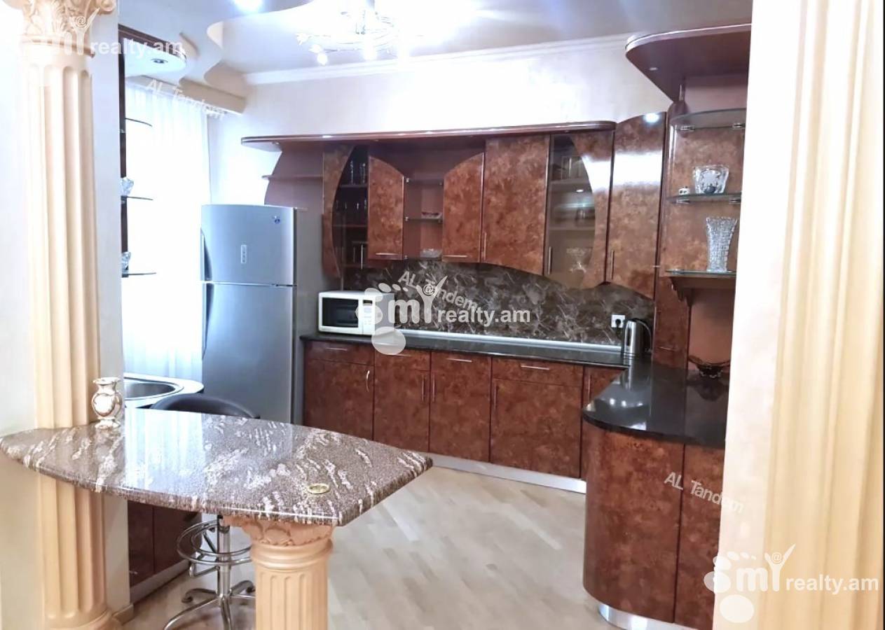 3 սենյականոց բնակարան վարձով Եկմալյան փող, Կենտրոն Երևան, 124907