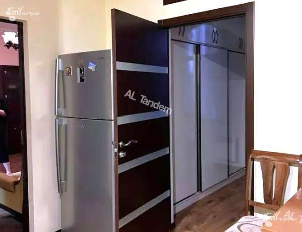 bnakaran/2-senyakanoc/Koryun+St/Center/Yerevan