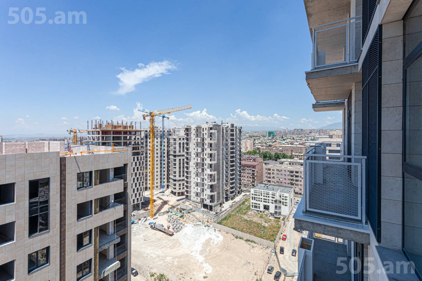 3 սենյականոց բնակարան  Լենինգրադյան փ, Մալաթիա-Սեբաստիա Երևան, 150559