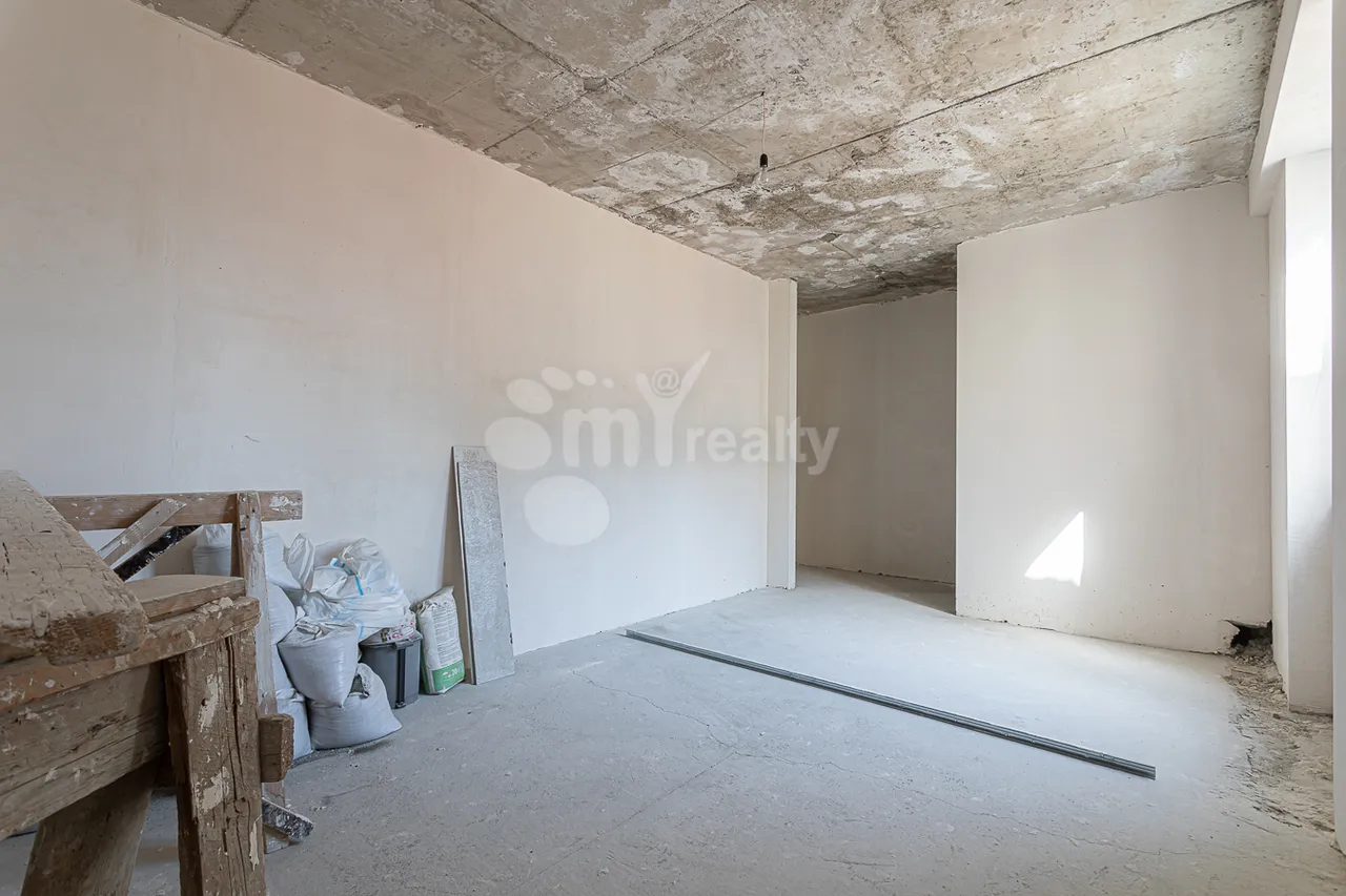 4 bedroom apartment for sale Aram St, Center Yerevan, 157561