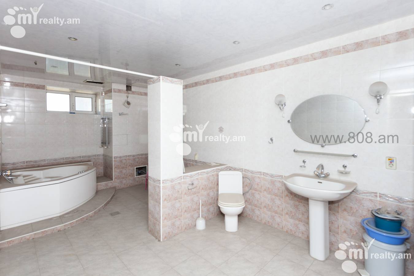 6 սենյականոց բնակարան  Ա. Ավետիսյան փող, Արաբկիր Երևան, 126749