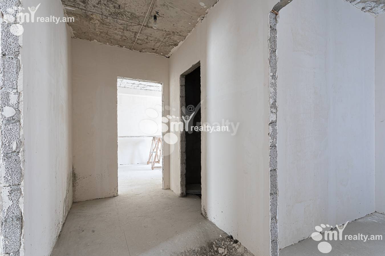 4 bedroom apartment for sale Aram St, Center Yerevan, 156910