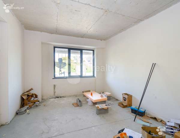 2-senyakanoc-bnakaran-vacharq-Yerevan-Arabkir