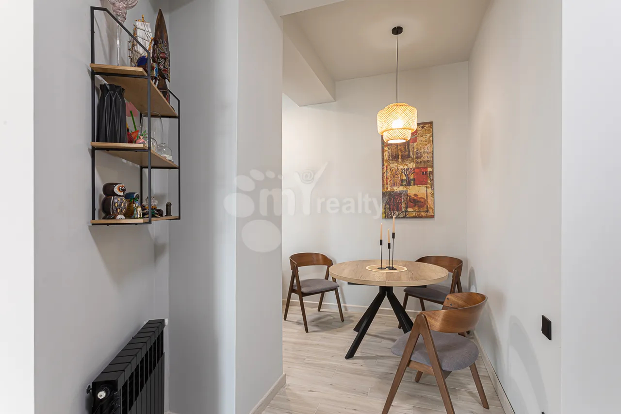 3 bedroom apartment for sale خیابان آدونس, عربگیر ایروان, 159950