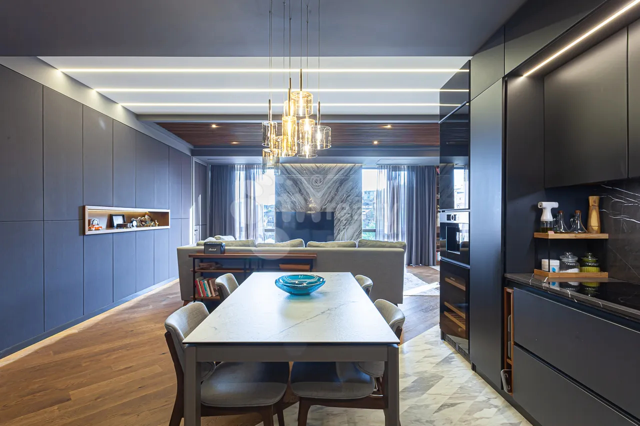 4 bedroom apartment for sale Buzand St, Center Yerevan, 160313