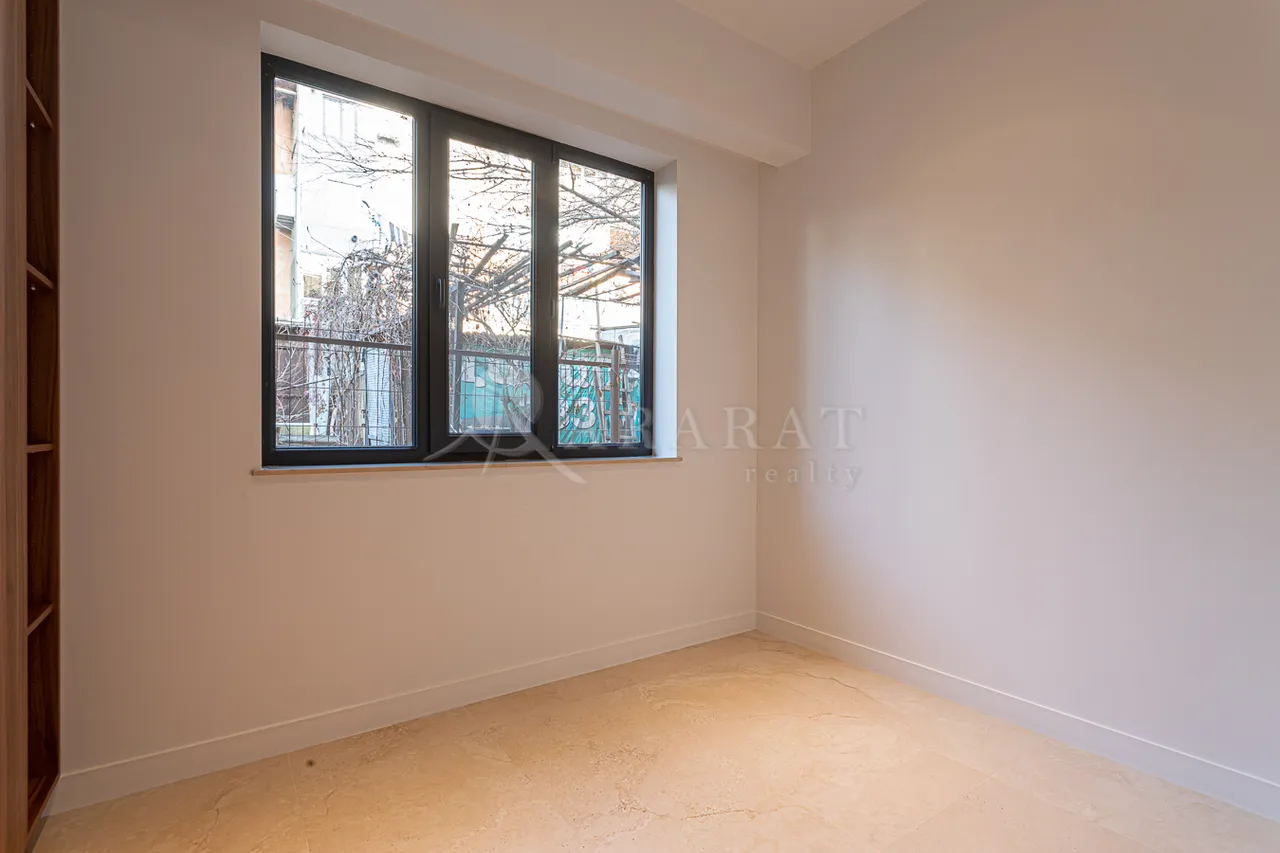 3 bedroom apartment for sale خیابان شینارارنِر, آچاپنیاک ایروان, 158407