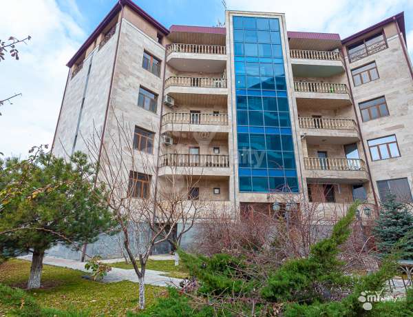 3-senyakanoc-bnakaran-vacharq-Yerevan-Center