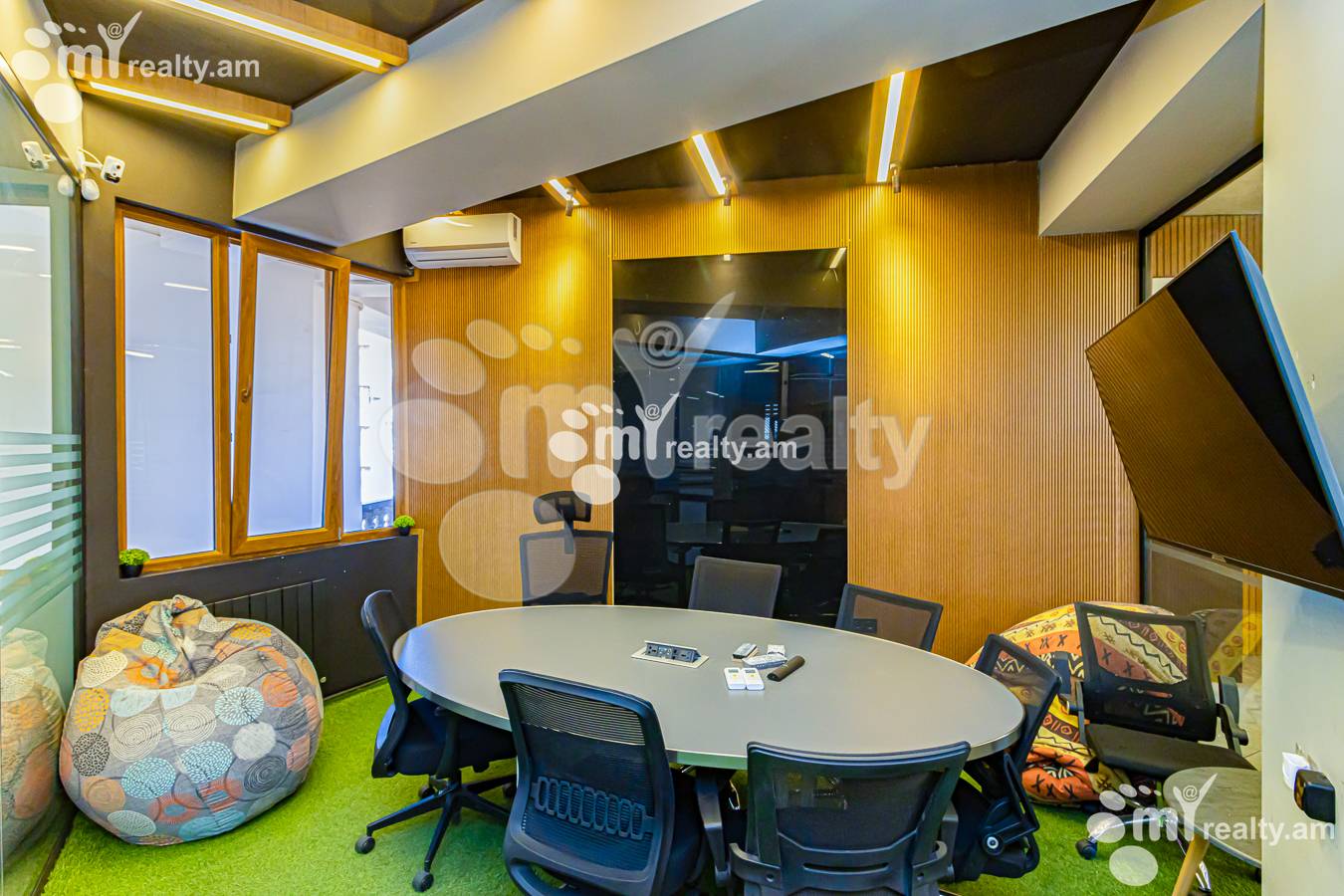 Կոմերցիոն տարածք վարձով Ադոնց փող, Արաբկիր Երևան, 136532
