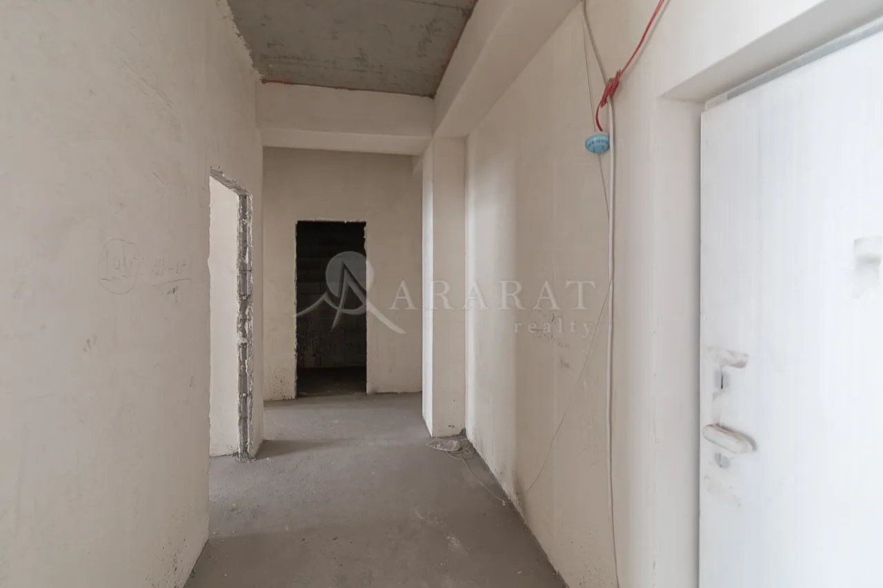 3 սենյականոց բնակարան  Ռուբեն Սևակի փողոց(Արաբկիր 21րդ փող.), Արաբկիր Երևան, 158949