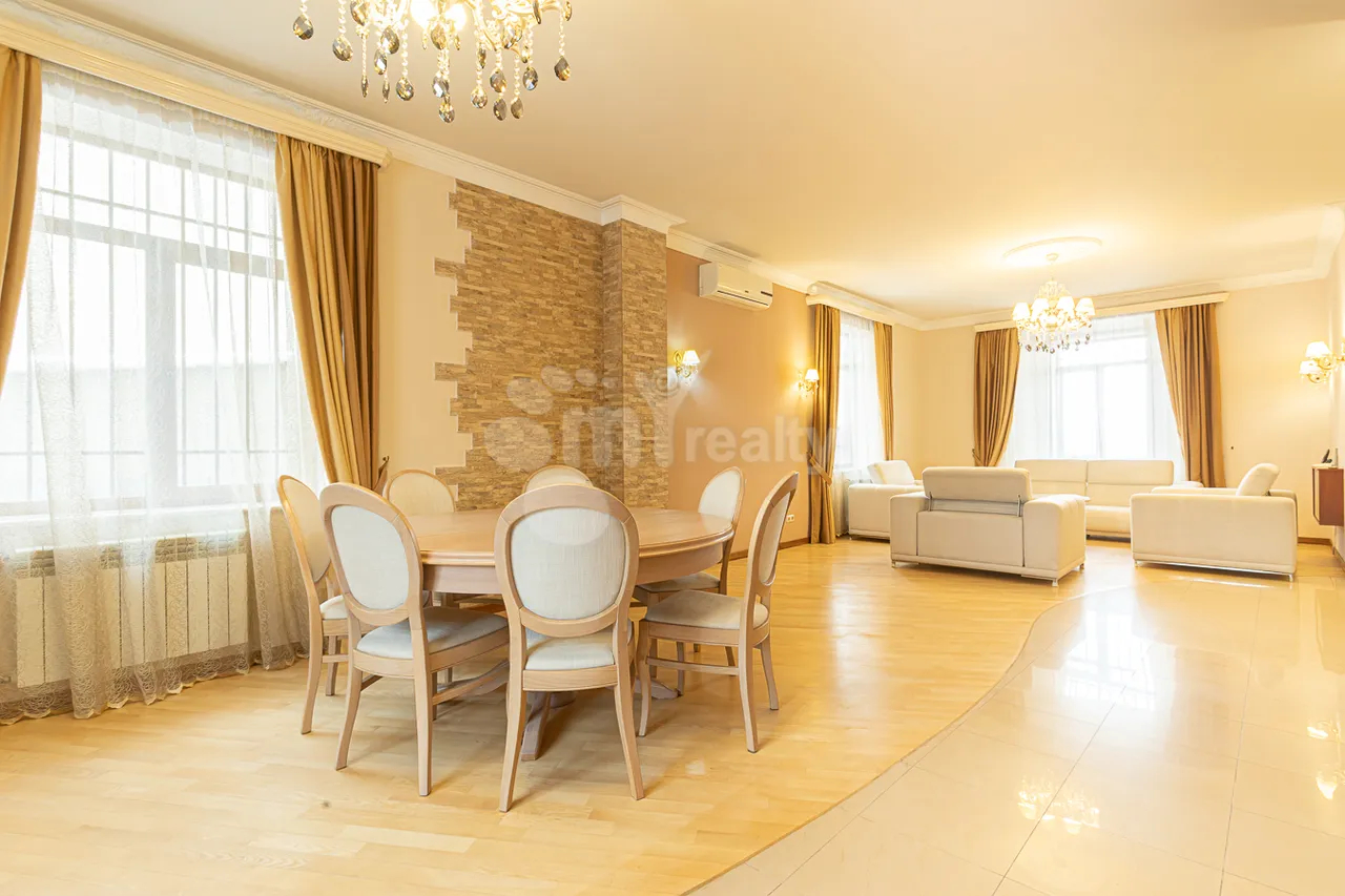 House for sale Tsarav Aghbyur St, Awan Yerevan, 159132