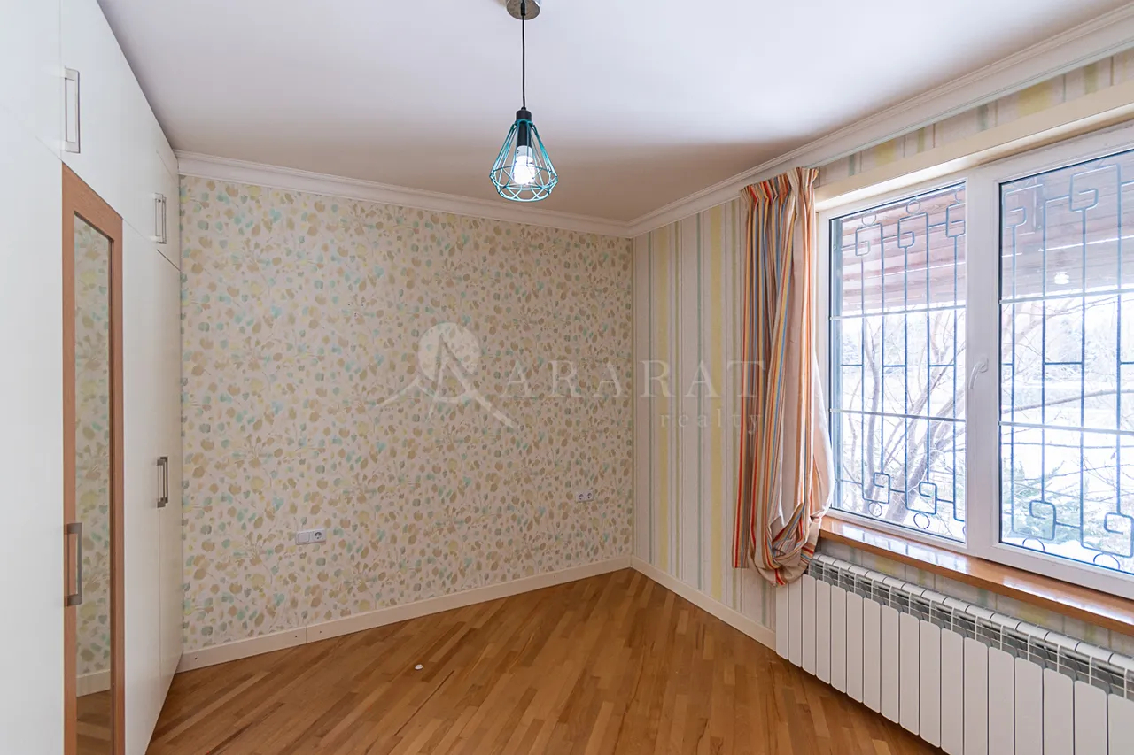 House for sale Vahakni District, Vahagnie Yerevan, 159112