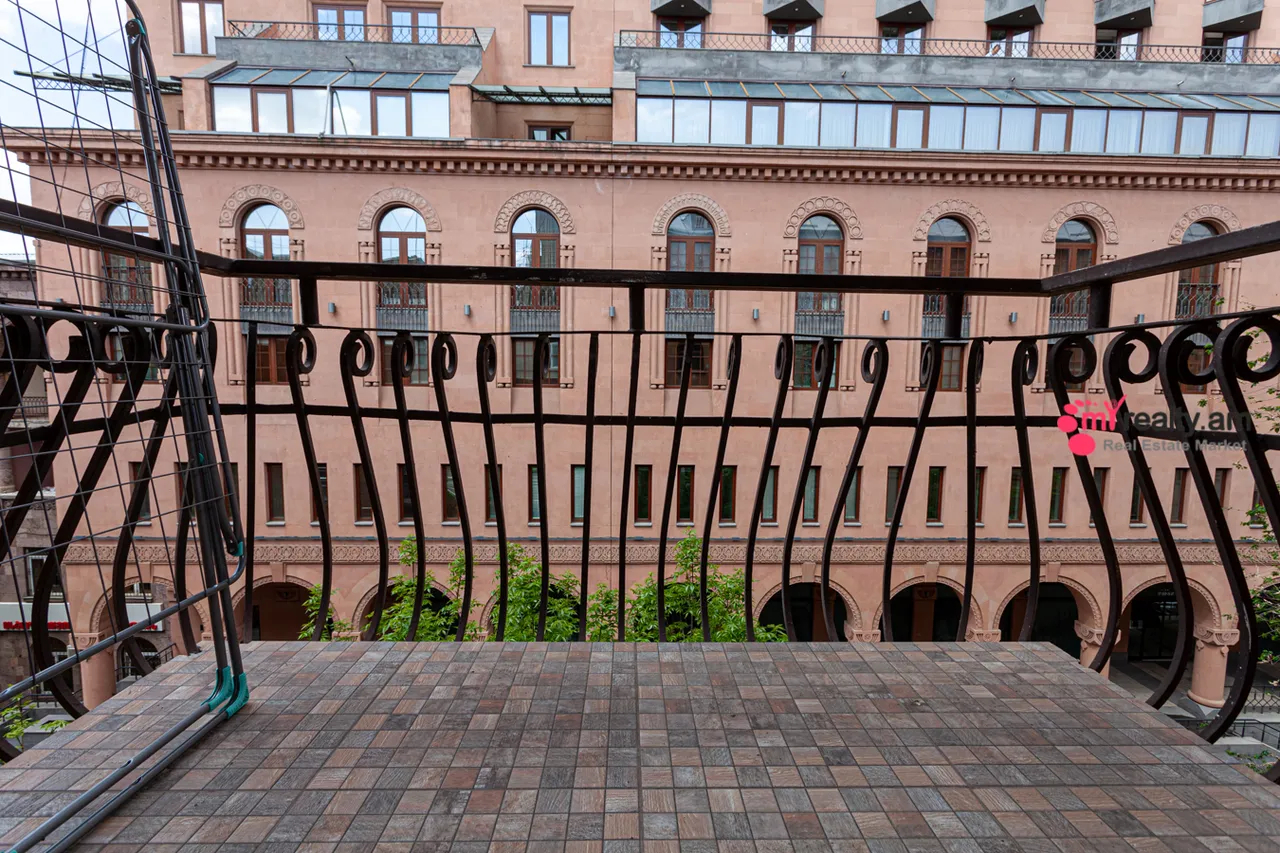 2 bedroom apartment for rent Spendiaryan St, Center Yerevan, 161466