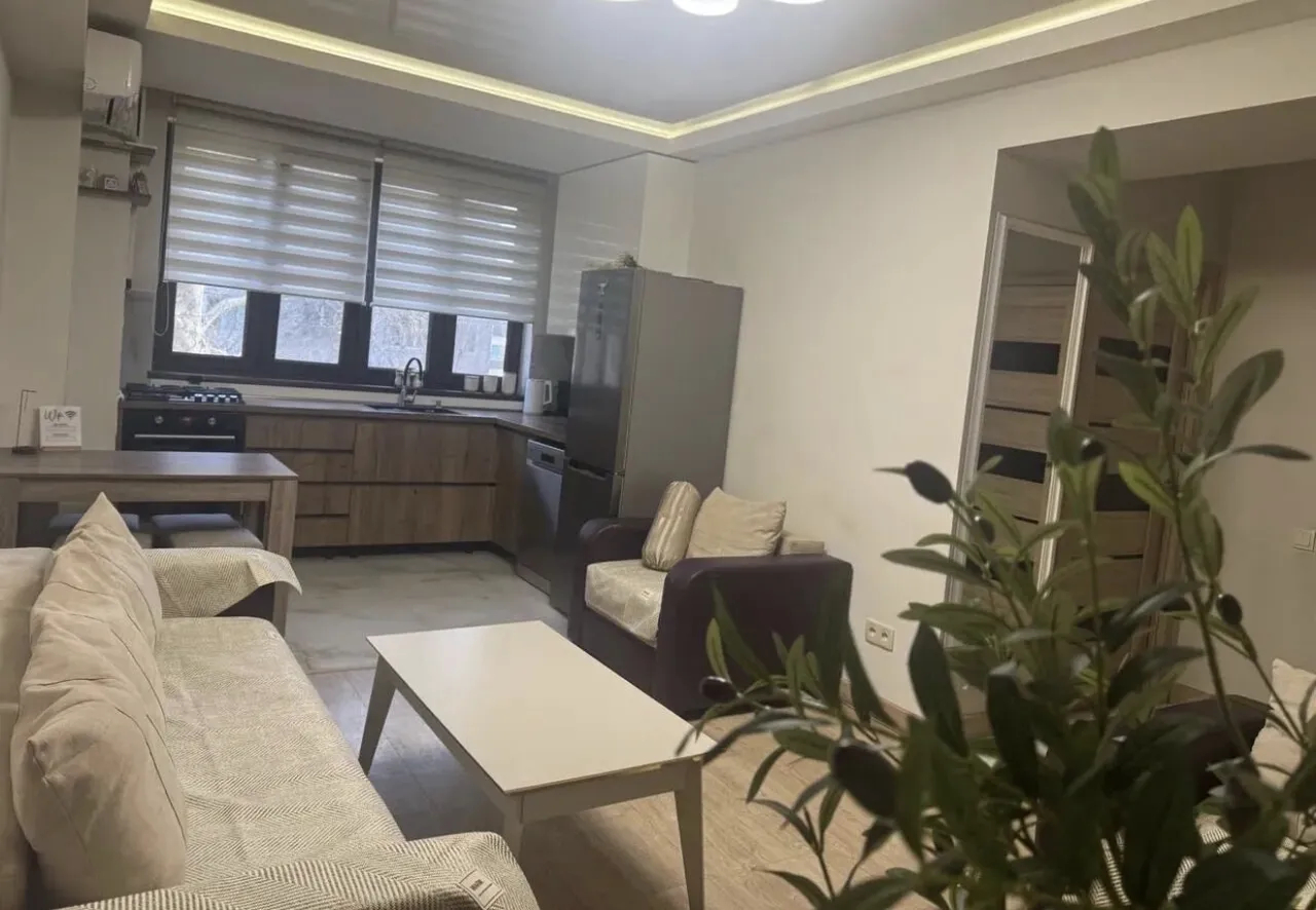 2 սենյականոց բնակարան  ՆարԴոսի փող, Կենտրոն Երևան, 159890