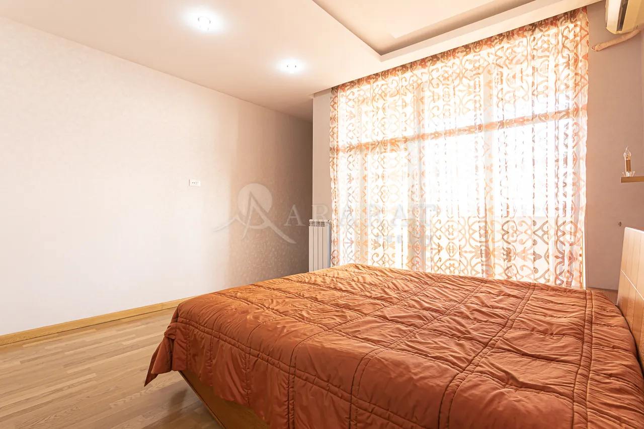 4 bedroom apartment for rent (خیابان باقرامیان (عربکیر, عربگیر ایروان, 158371