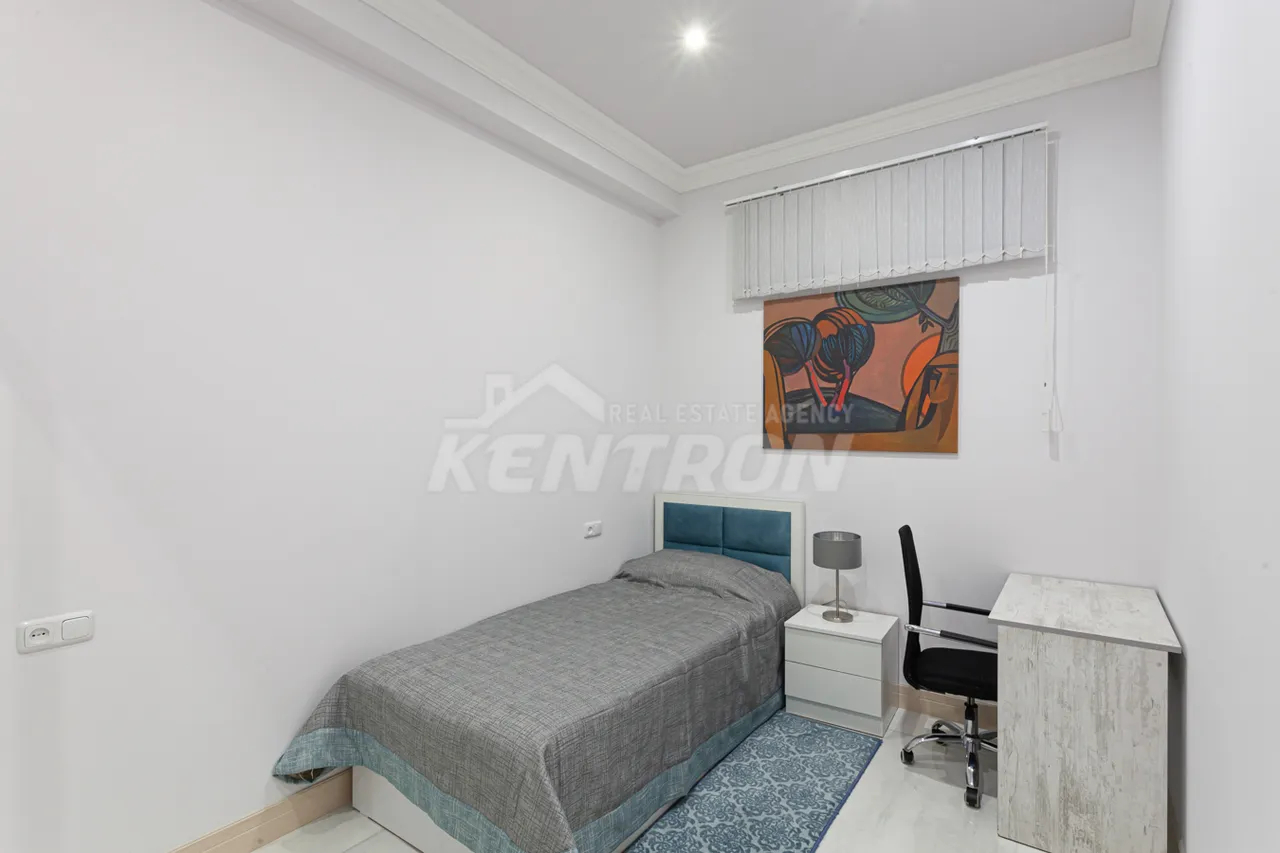 Купить 3 комнатную квартиру Амирян ул, Центр Ереван, 159134