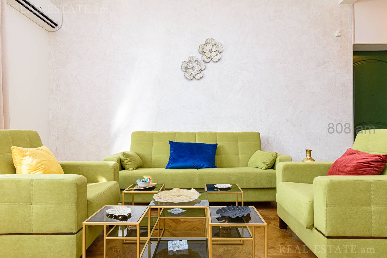 3 սենյականոց բնակարան  Պուշկինի փող, Կենտրոն Երևան, 128781
