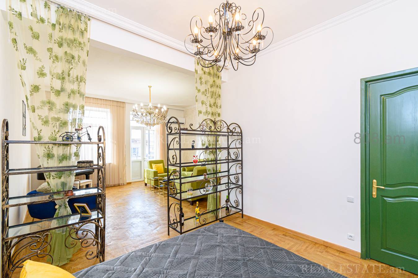 3 սենյականոց բնակարան  Պուշկինի փող, Կենտրոն Երևան, 128781