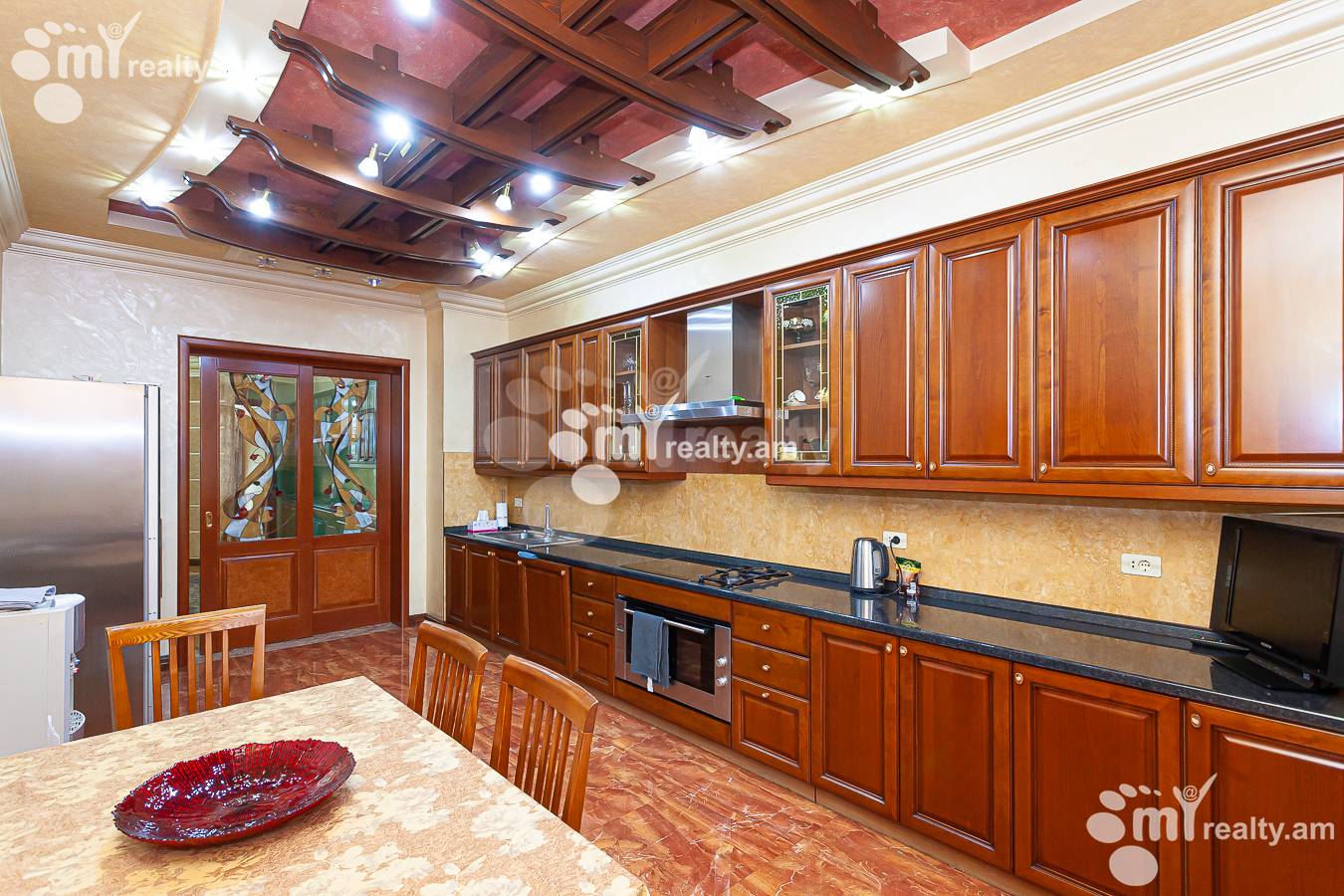 4 bedroom apartment for sale Teryan St, Center Yerevan, 145072