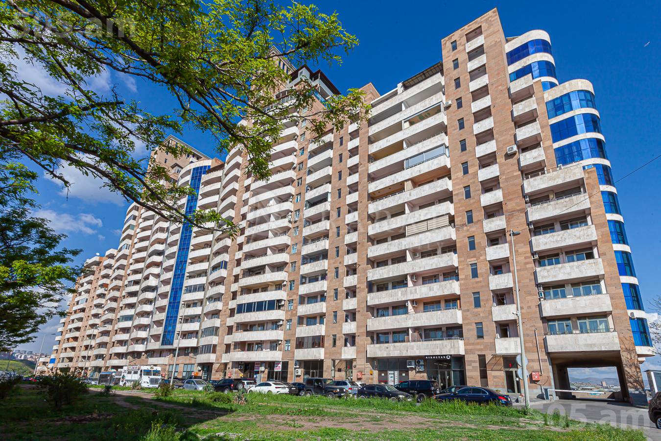 2 bedroom apartment for sale خیابان تِسی تِسِرناکابِرد, مرکز شهر ایروان, 152630