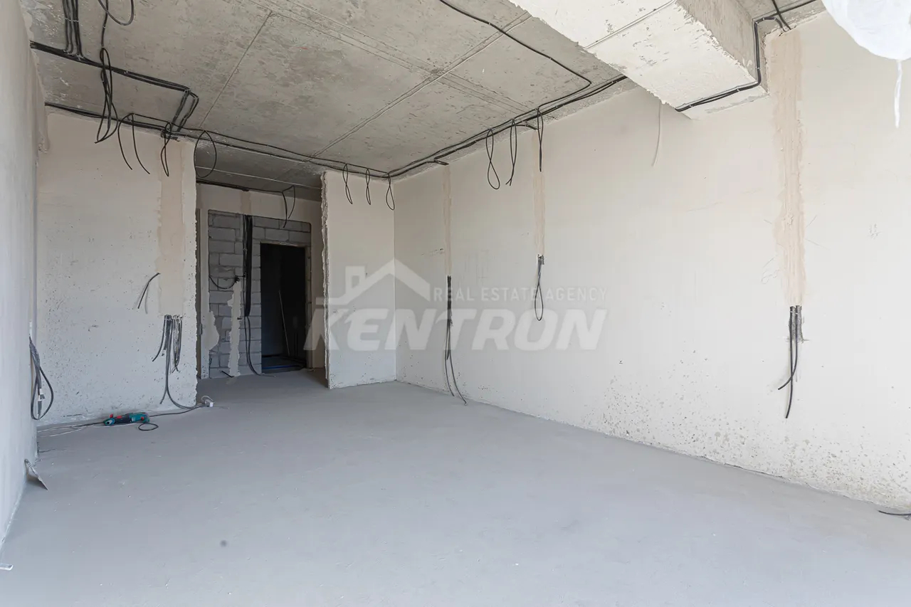 4 bedroom apartment for sale Aghbyur Serob St, Arabkir Yerevan, 157231
