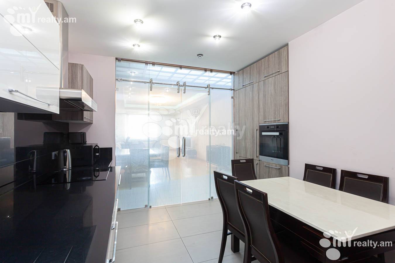 Купить 3 комнатную квартиру Северный пр, Центр Ереван, 152936