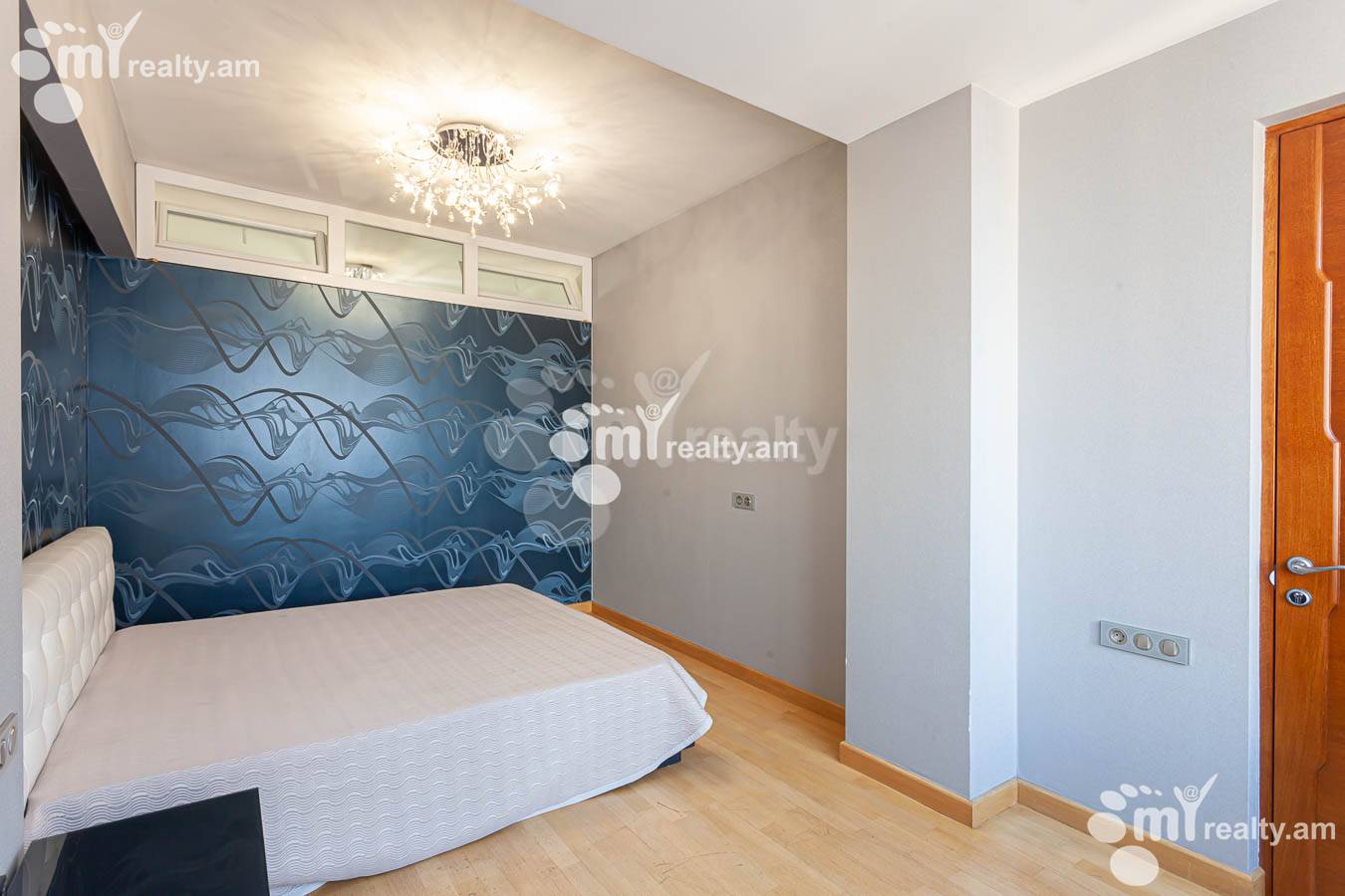 Купить 3 комнатную квартиру Северный пр, Центр Ереван, 152936