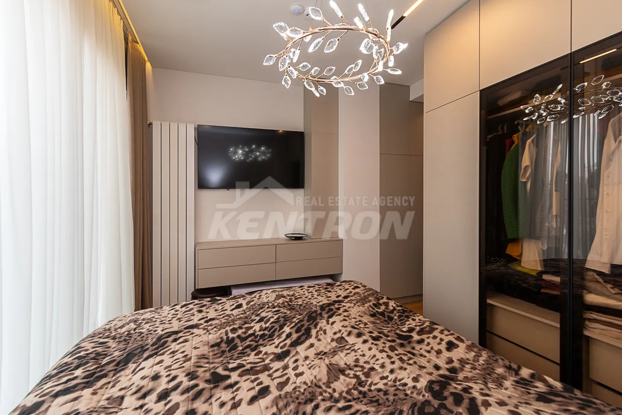 3 bedroom apartment for sale M.Khorenatsi St, Center Yerevan, 161800