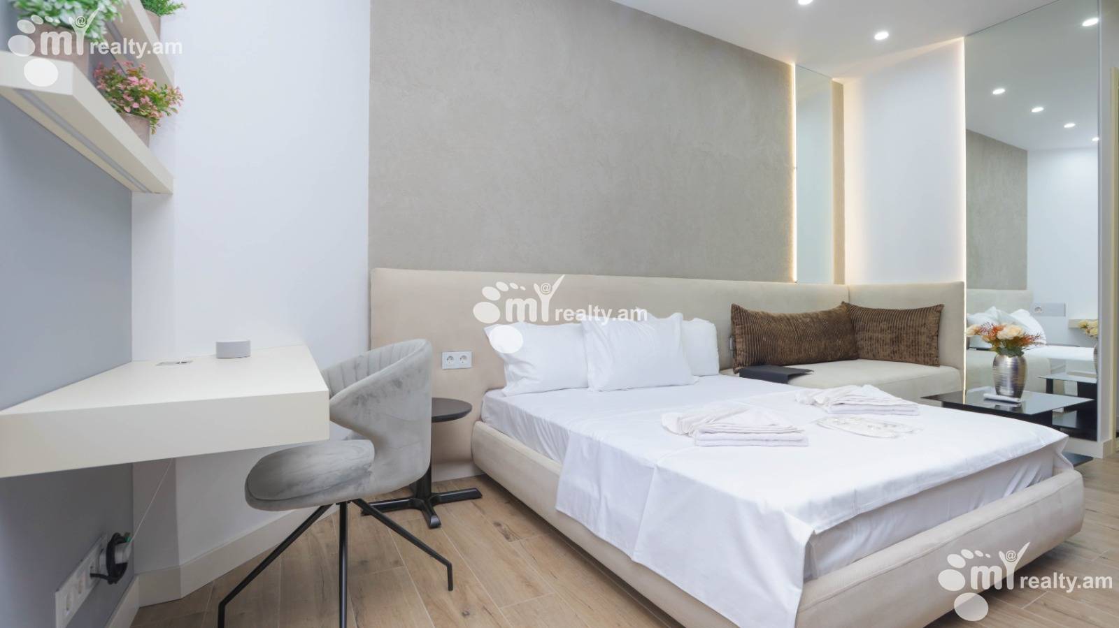 Купить 3 комнатную квартиру Бузанд ул, Центр Ереван, 145206