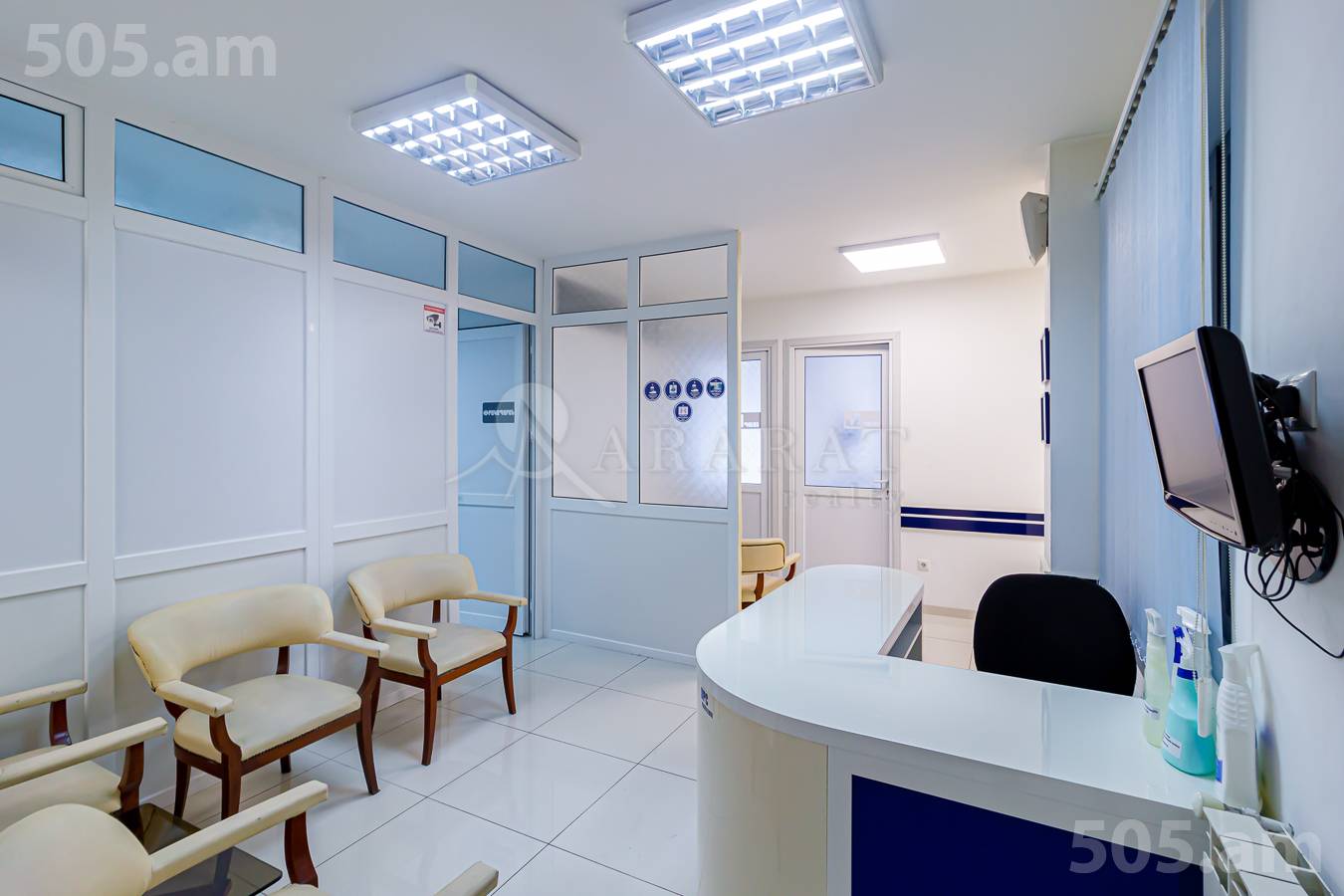 Снять коммерческoе помещение Орбели Ехбайрнери ул, Арабкир Ереван, 152535