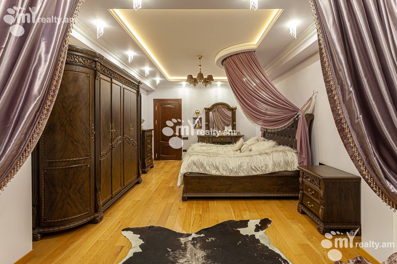 3 bedroom apartment for rent خیابان آدونس, عربگیر ایروان, 154260