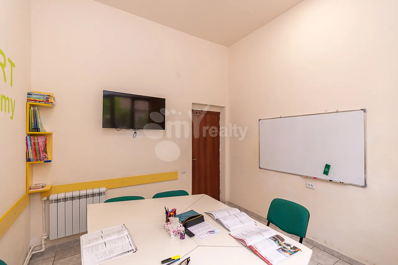Commercial property for sale Tsarav Aghbyur St, Avan Yerevan, 160499