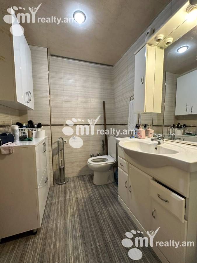 3 bedroom apartment for sale خیابان هر. کوچار, عربگیر ایروان, 159705