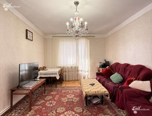 3-senyakanoc-bnakaran-vacharq-Yerevan-Avan