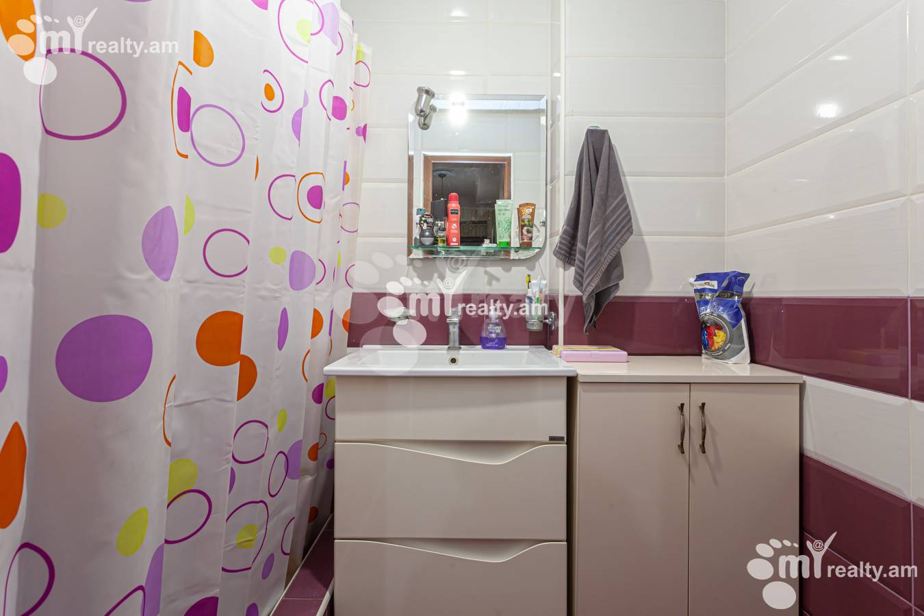 Купить 2 комнатную квартиру Е. Кочар ул, Центр Ереван, 149460