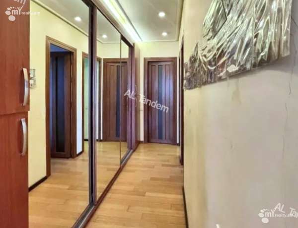 kupit-kvartiru/4-komnatnaya/Hr.Kochar+St/Arabkir/Yerevan