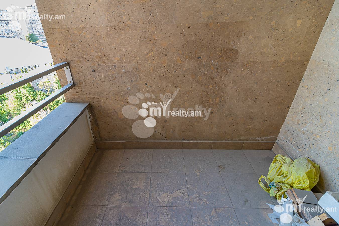 Купить 3 комнатную квартиру Г.Кочар ул, Арабкир Ереван, 141460