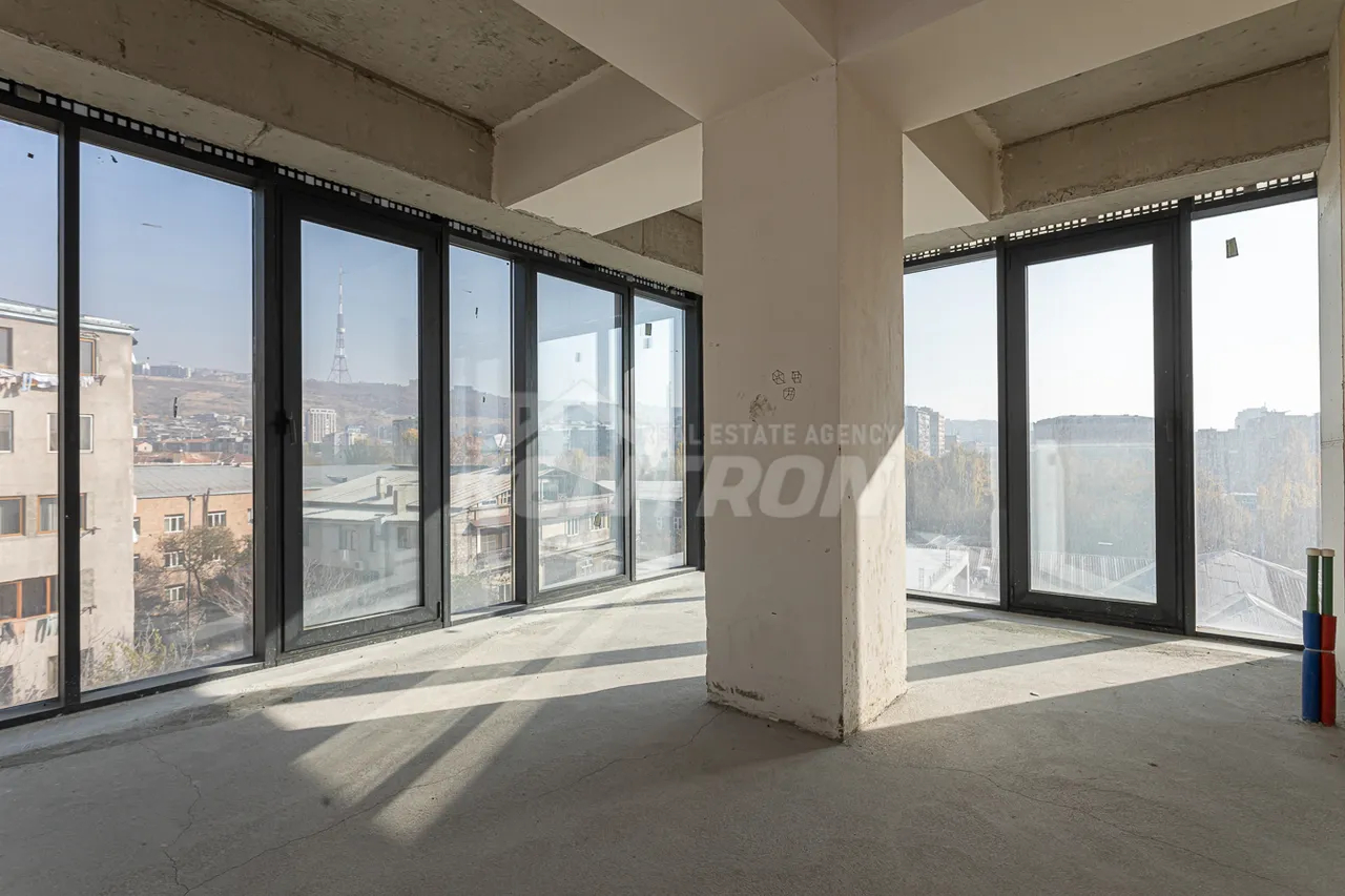 3 bedroom apartment for sale Khanjyan St, Center Yerevan, 157765