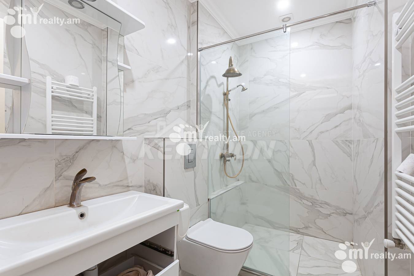 House for sale خیابان سِپوه, عربگیر ایروان, 155978